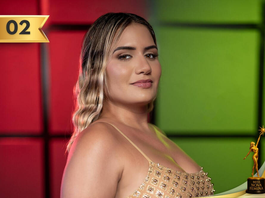 La concursante Nº 2, Anabel Reyes, destaca en Miss Nova Fémina Miami 2025 con un estilo glamuroso y elegante. Su vestido dorado brillante, corto y ajustado, refleja el espíritu de sofisticación de este certamen de belleza en Miami.