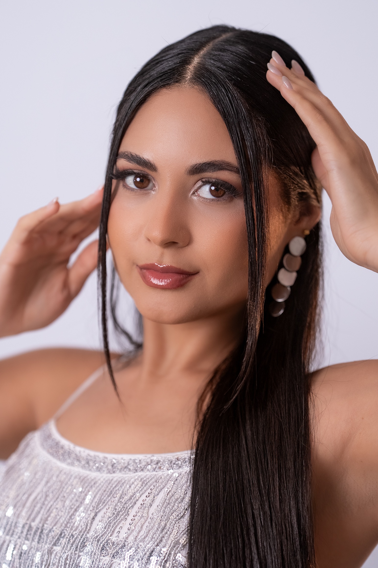 Alejandra Pilar del Risco Alegre Miss Nova Femina contestant number 130 official portrait