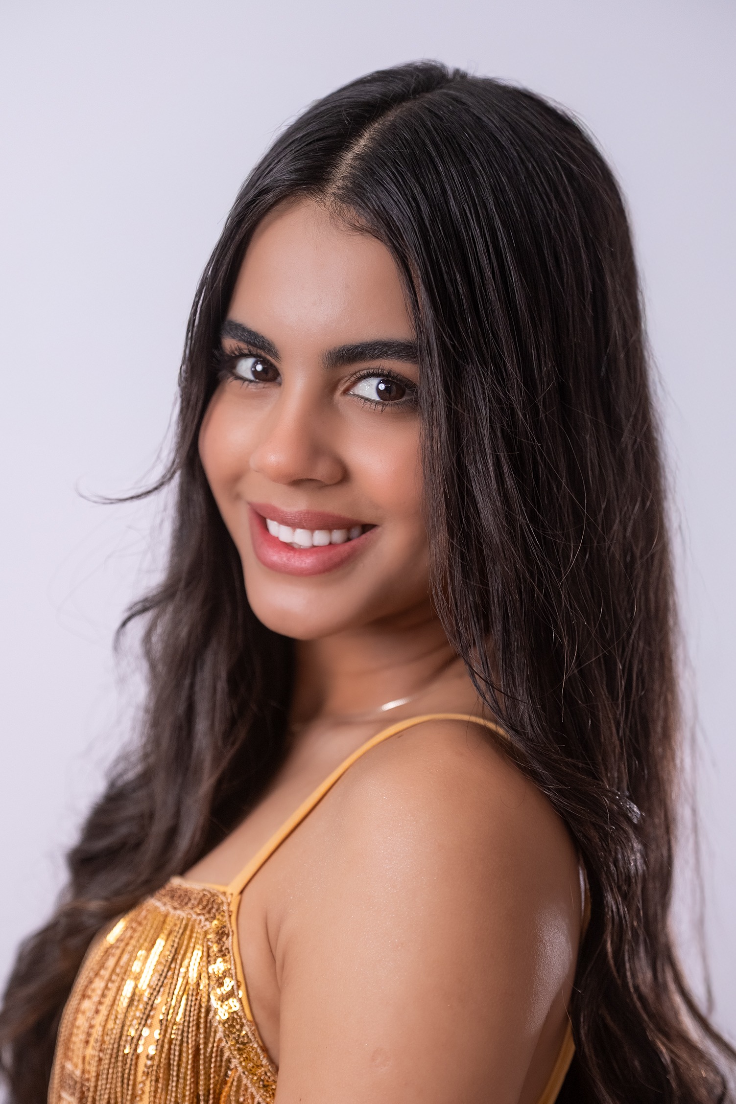 Daliana Romero Argote Miss Nova Femina contestant number 44 official photo